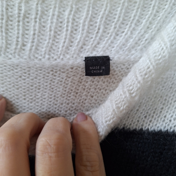 All Saints Suwa Jumper/Sweater Mohair Blend Oversized Striped Womens size M - Picture 3 of 7